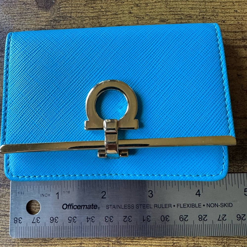 Ferragamo card wallet - Picture 13 of 15
